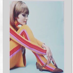 Meet your Posher, Eva